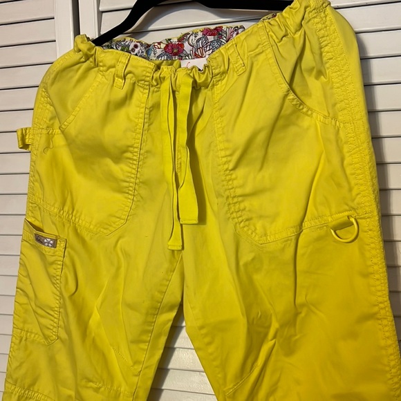 Scrub pants